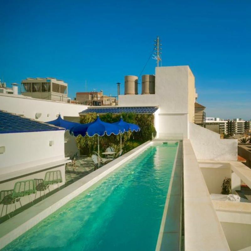 hotel dormir de cine Alicante piscina_0.png